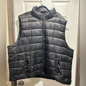 Men's Black Quilted Vest